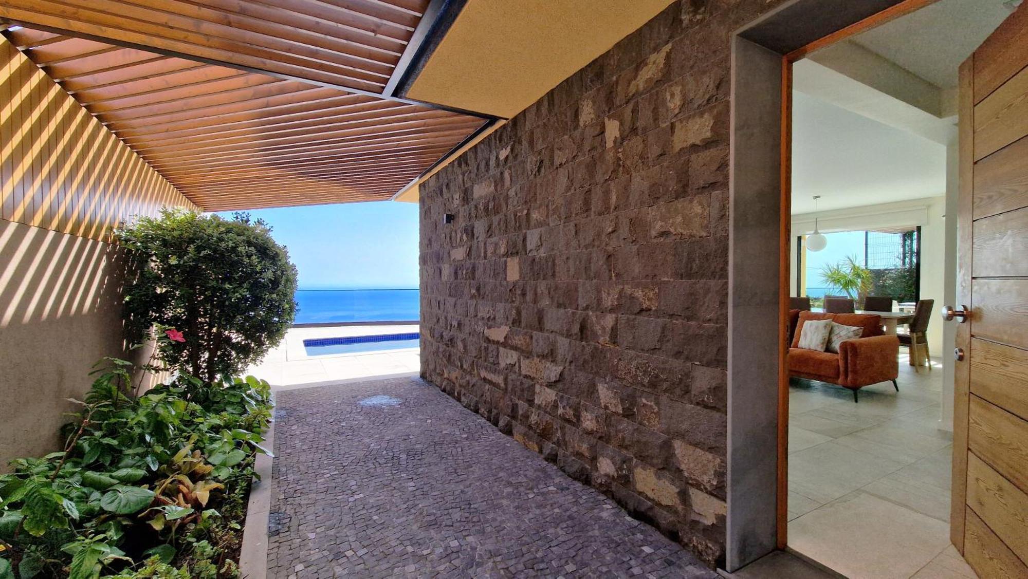 Eden Sun - A Modern Luxury Villa With A Panoramic View Prazeres Esterno foto