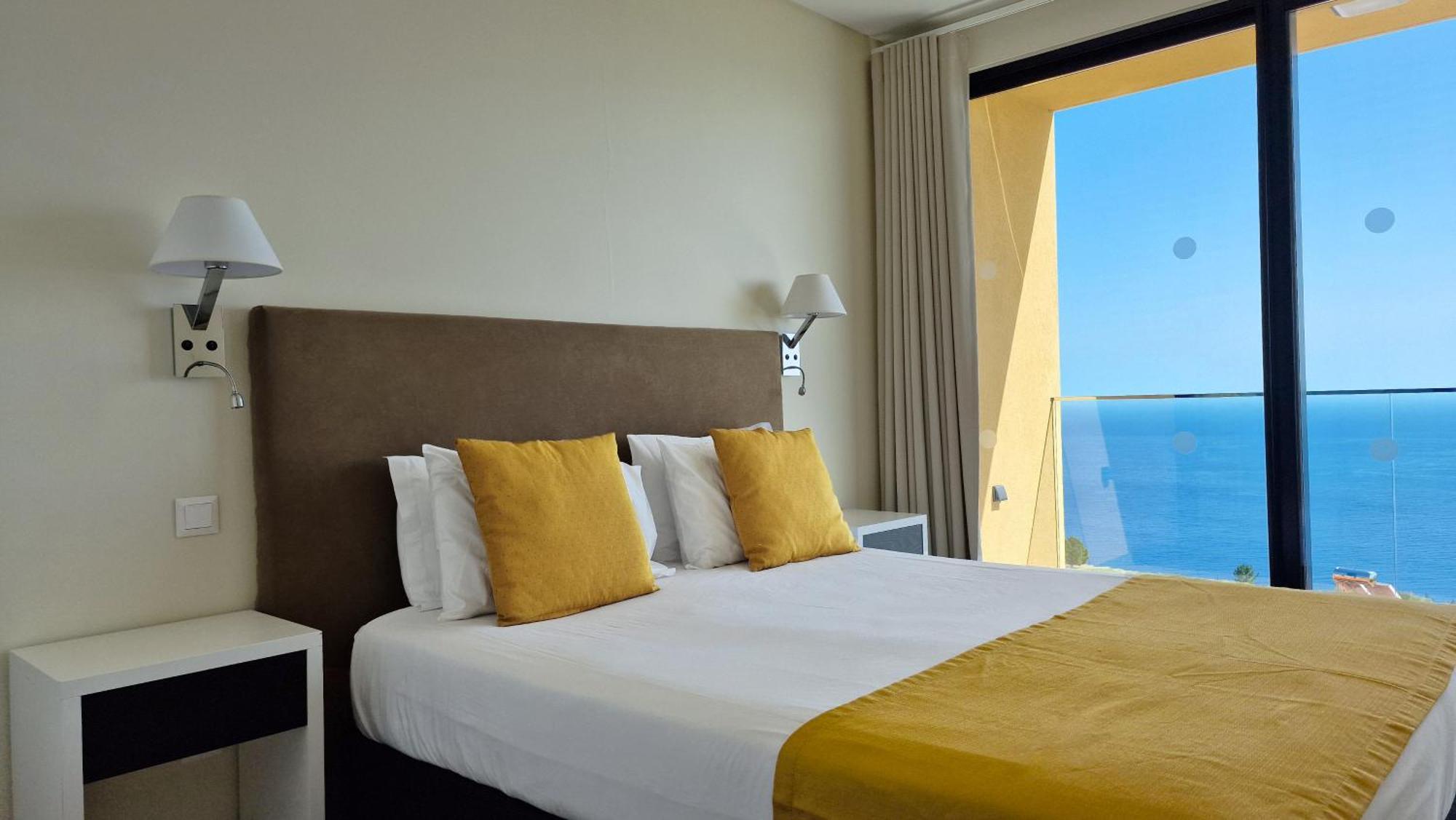 Eden Sun - A Modern Luxury Villa With A Panoramic View Prazeres Esterno foto