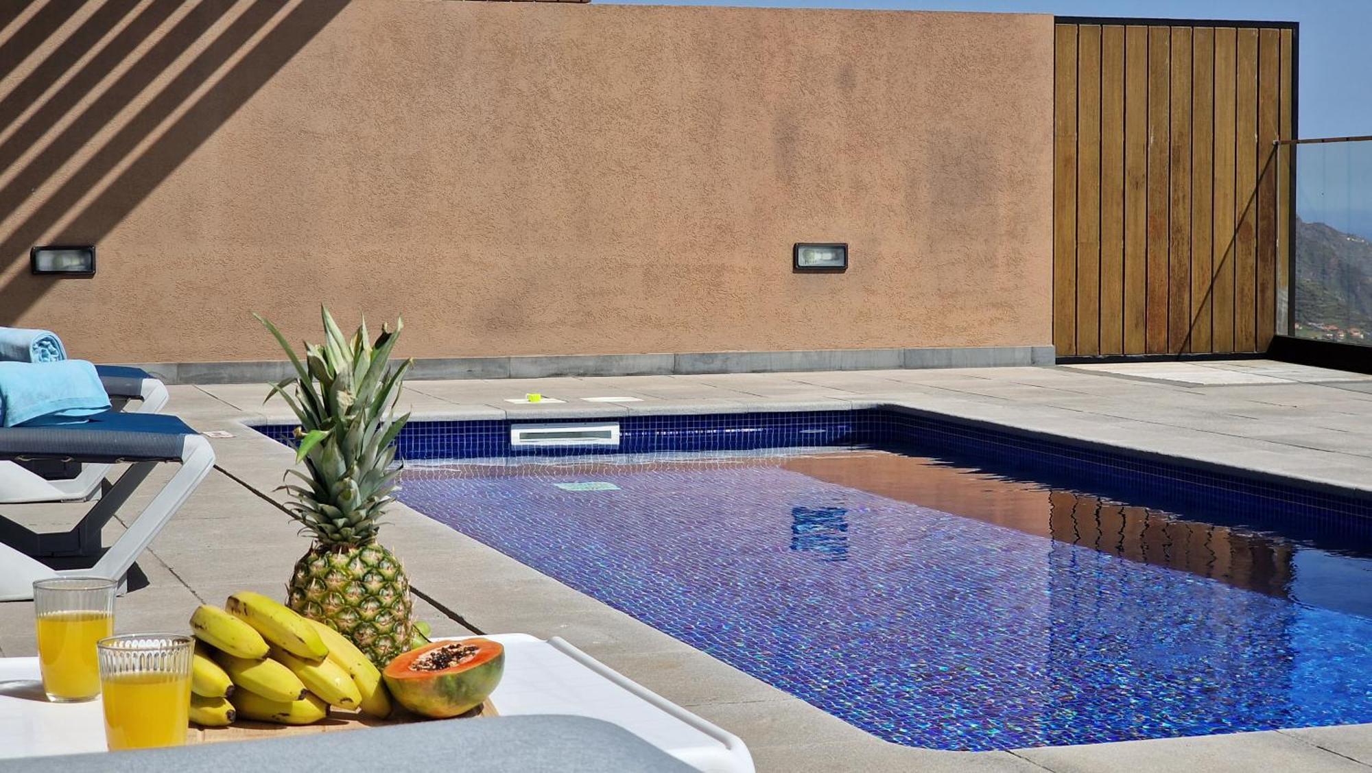 Eden Sun - A Modern Luxury Villa With A Panoramic View Prazeres Esterno foto