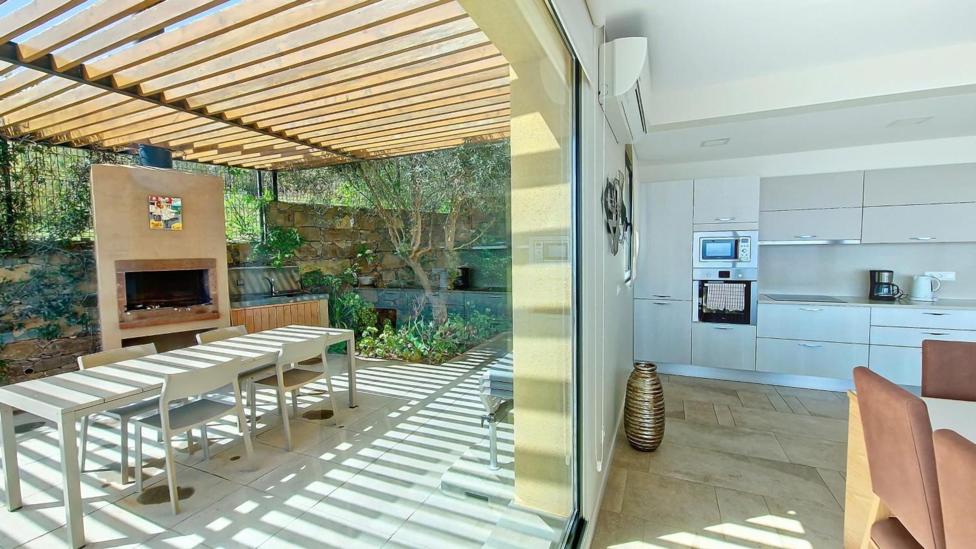 Eden Sun - A Modern Luxury Villa With A Panoramic View Prazeres Esterno foto